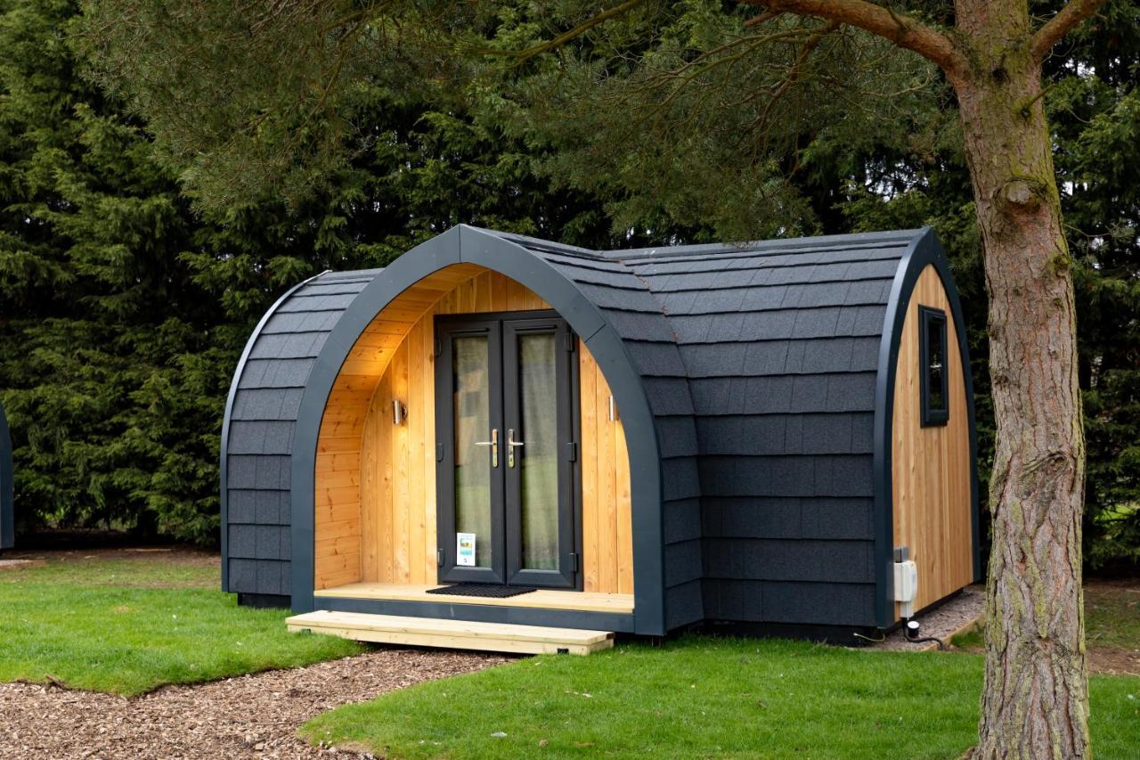 Camping Pods Trevella Holiday Park 크랜턱 외부 사진